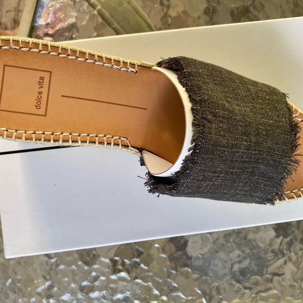 Dolce vita Lada Wedges - Picture 5 of 10